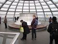 frouwkje in koepel reichstag